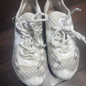 NFINITY Vengeance White Sneakers (Cheer Sneakers Size 9)